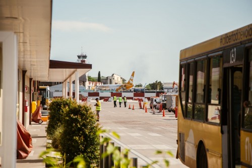 Usuarios y vecinos: todos a favor del aeropuerto low-cost El Palomar